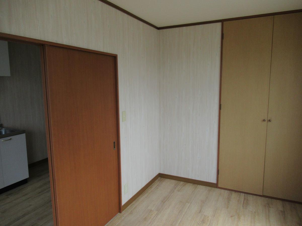 建具や下駄箱　交換前
